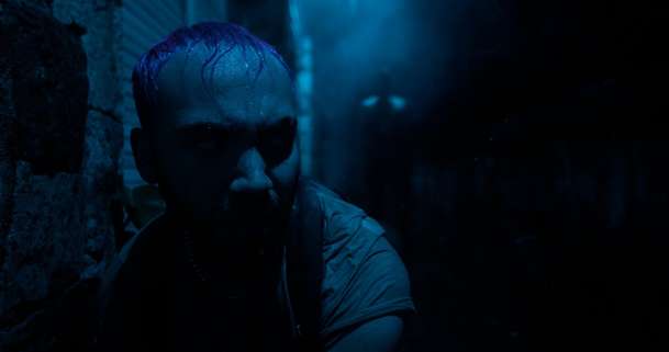 Do Not Enter: Partu influencerů čeká v opuštěném hotelu noc hrůzy | Fandíme filmu