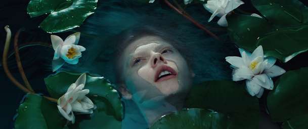 Mavka: Pravdivá legenda - Krvežíznivá „rusalka“ se zamiluje do své oběti | Fandíme filmu