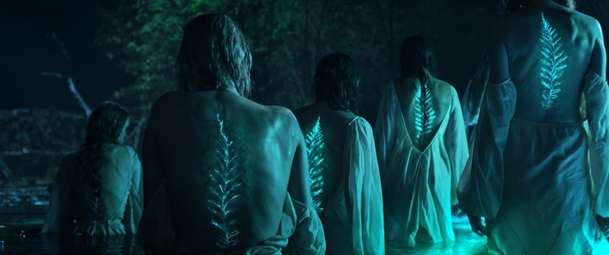 Mavka: Pravdivá legenda - Krvežíznivá „rusalka“ se zamiluje do své oběti | Fandíme filmu