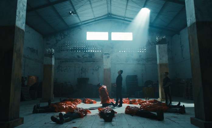 Ikatan Darah: Chválená akční rubačka v traileru předvádí choreografické radovánky | Fandíme filmu