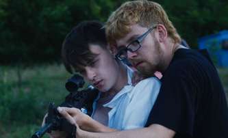 Our Hero, Balthazar: Černočerná komedie satirizuje školní střelbu | Fandíme filmu