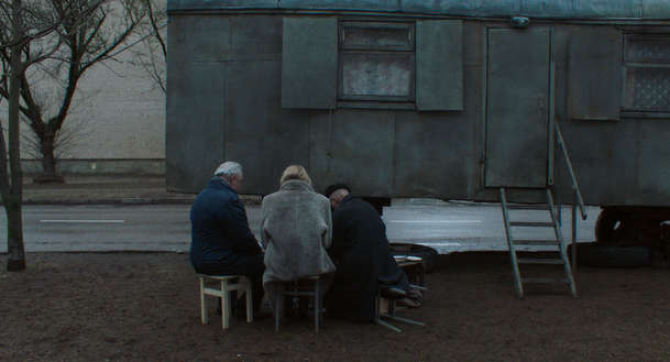 Hladovka: Když televizi obsadí ruští vojáci, rozhodne se hlasatelka stávkovat | Fandíme filmu