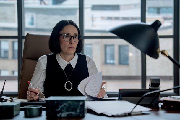 The Miniature Wife: V nové komedii manžel omylem zmenší Elizabeth Banks | Fandíme serialům