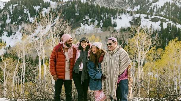 Couples Weekend: Nevěra mezi partnery okoření víkendový výlet v nové komedii | Fandíme filmu