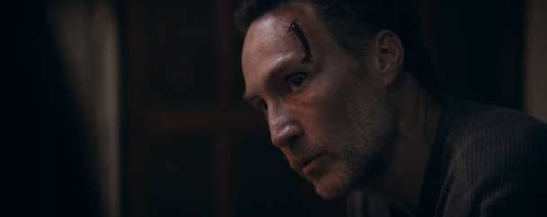 The Run: V apokalyptické pustině chrání pašerák vzácný náklad - dítě | Fandíme filmu