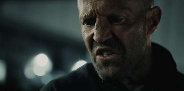 Mutiny: Jason Statham vlastnoručně zlikviduje loď plnou grázlů | Fandíme filmu