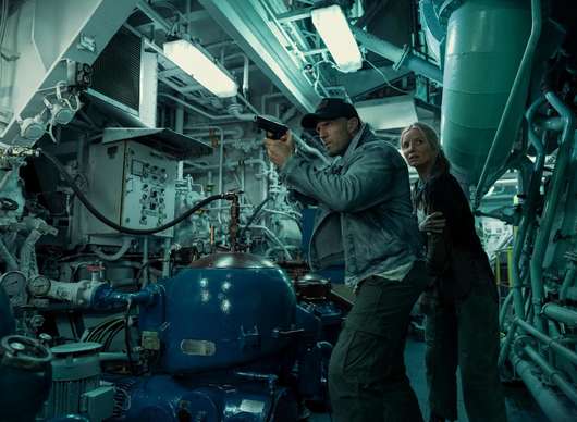 Mutiny: Jason Statham vlastnoručně zlikviduje loď plnou grázlů | Fandíme filmu
