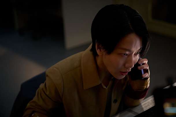 Colony: Zombíci se vyvinuli, v novém hororu tvoří dokonalé jednotky na smrt | Fandíme filmu