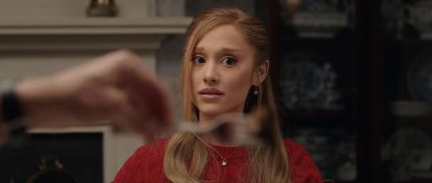 Všichni fotři jsou lotři: Ariana Grande vstoupí do rodiny Fockerových, je tu trailer | Fandíme filmu