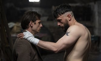 Poloviční chlap: Tvůrce Sobíka přináší další drásavé mezilidské drama | Fandíme seriálům