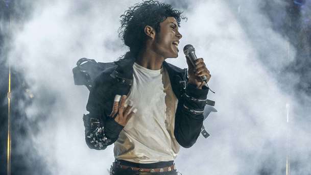 Michael: Jacksonův životopis je podle kritiků slaboučký | Fandíme filmu