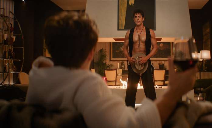 Dámy mají přednost: V nové komedii se šovinista probudí ve světě, kde vládnou ženy | Fandíme filmu