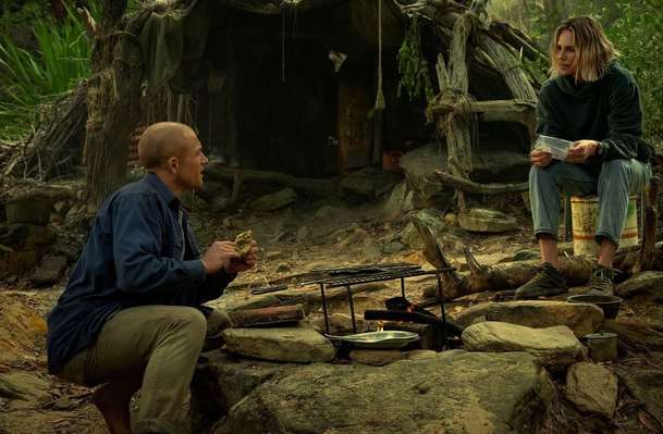 Apex: Na Netflix dorazil napínavý boj o přežití s Charlize Theron | Fandíme filmu