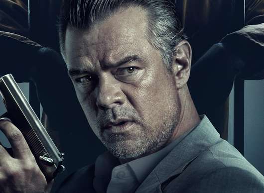 Surrender: Josh Duhamel honí vraha, který mu pohřbil syna zaživa | Fandíme filmu