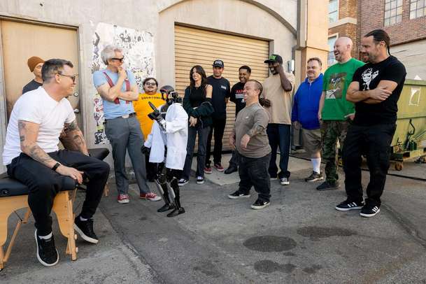 Jackass: Best and Last – Parta sebevrahů si ještě jednou ubližuje pro divácké potěšení | Fandíme filmu