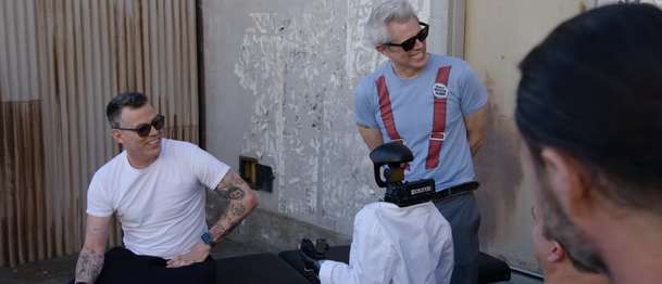 Jackass: Best and Last – Parta sebevrahů si ještě jednou ubližuje pro divácké potěšení | Fandíme filmu