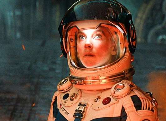 The Spacesuit: Vanessa Kirby míří do vesmíru a všechno se pokazí | Fandíme filmu