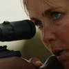Seven Snipers: Elitní odstřelovačka Radha Mitchell zachraňuje dceru v akčním thrilleru | Fandíme filmu