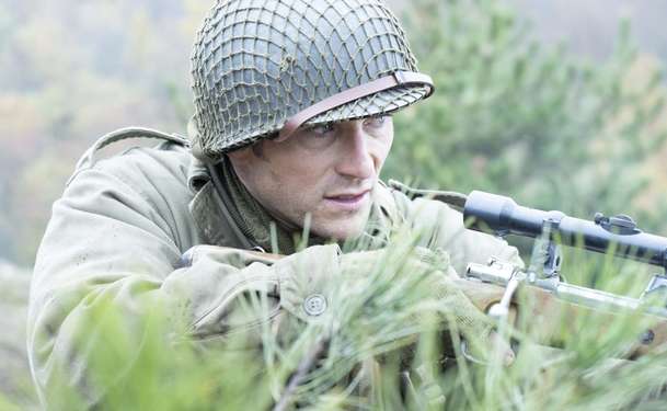 Lucky Strike: Válečný film z Bitvy v Ardenách představil trailer | Fandíme filmu