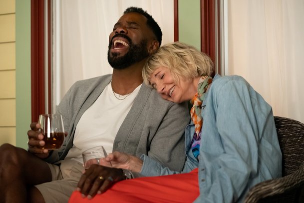 Čtyři roční období: Začíná 2. řada komediální série od Netflixu | Fandíme serialům