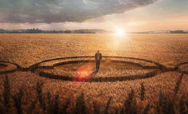 Den odhalení: Finální trailer konečně ukázal mimozemskou tvář | Fandíme filmu