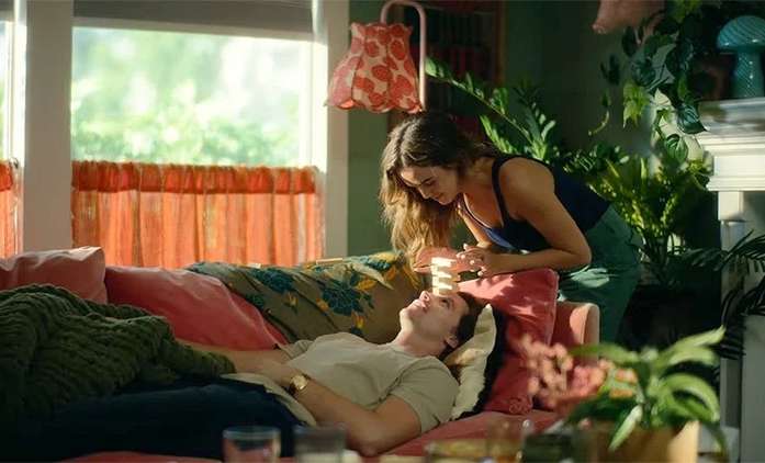 40 Dates and 40 Nights: Hrdinka romantické komedie si dá 40 rande ve 40 dnech | Fandíme filmu