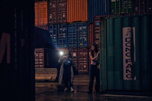 Poznamenaná: V thrilleru od Netflixu jde ženě bez paměti o holý život | Fandíme filmu