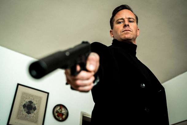 Citizen Vigilante: Bohatý Američan si v Chorvatsku hraje na „Batmana“ | Fandíme filmu