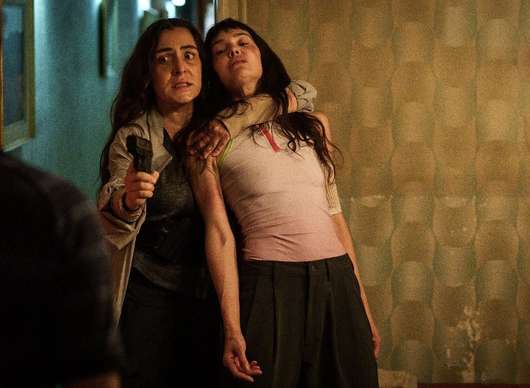 Poznamenaná: V thrilleru od Netflixu jde ženě bez paměti o holý život | Fandíme filmu