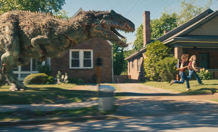 Konec Oak Street: Dinosauři napadli předměstí – trailer vypadá parádně | Fandíme filmu