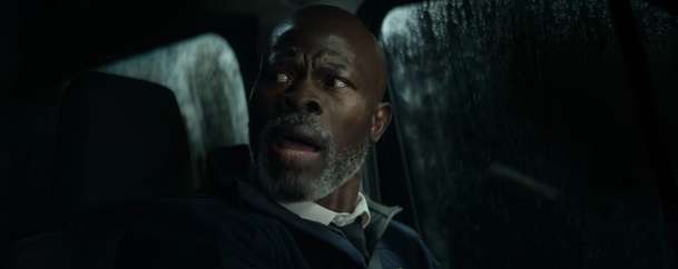 The Passenger: V napínavém thrilleru taxikáře unese terorista | Fandíme filmu