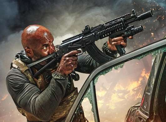 Man of War: Trailer představuje těžkotonážní akci z frontové linie | Fandíme filmu