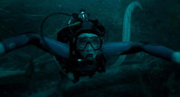 Whalefall: Trailer představuje thriller o muži spolknutém velrybou | Fandíme filmu