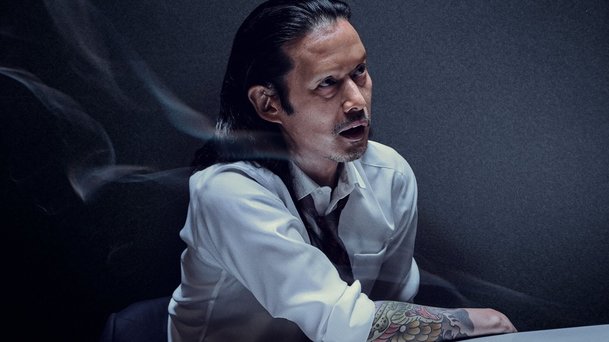Živá pára: Na Netflix přichází zabiják, jenž se dovede doslova rozplynout | Fandíme serialům