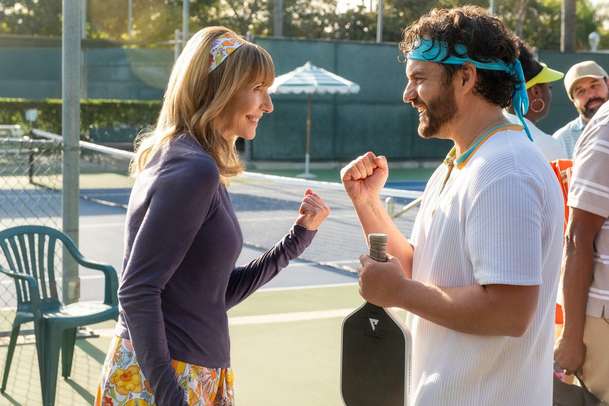 The Dink: Nová komedie navlékla osudové sportovní drama na pickleball | Fandíme filmu