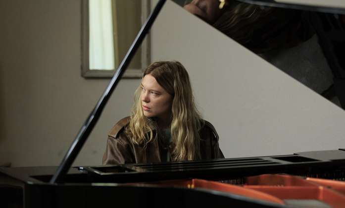 Něžné monstrum: V napínavém thrilleru padá Léa Seydoux na úplné dno | Fandíme filmu