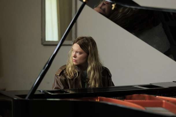 Něžné monstrum: V napínavém thrilleru padá Léa Seydoux na úplné dno | Fandíme filmu