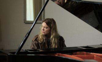 Něžné monstrum: V napínavém thrilleru padá Léa Seydoux na úplné dno | Fandíme filmu