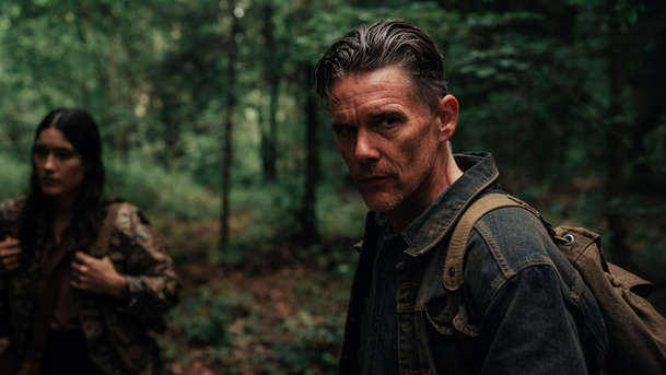 The Weight: Trestanec Ethan Hawke pašuje zlato v drsné divočině – trailer | Fandíme filmu