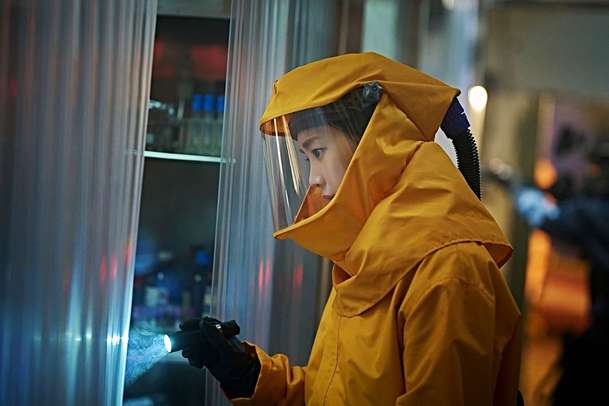 Kolonie: Do Česka vstupuje nový zombie horor s kolektivními nakaženými | Fandíme filmu
