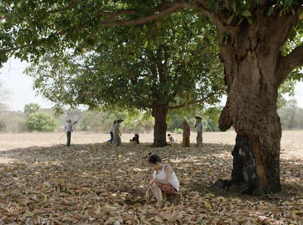 Padlé ovoce: Do českých kin vstupuje drama z tvrdého Myanmaru | Fandíme filmu