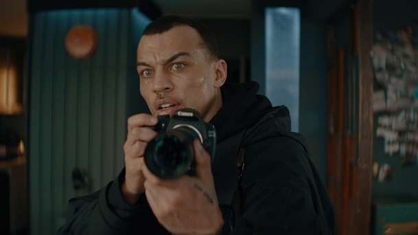 Rain Catcher: Voyeur v mrazivém thrilleru uvidí víc než by mu bylo milé | Fandíme filmu
