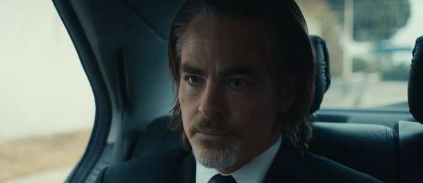 Únos Arabelly: Chris Pine v hloubavé komedii, kde hrdinka věří, že potkala své mladší já | Fandíme filmu