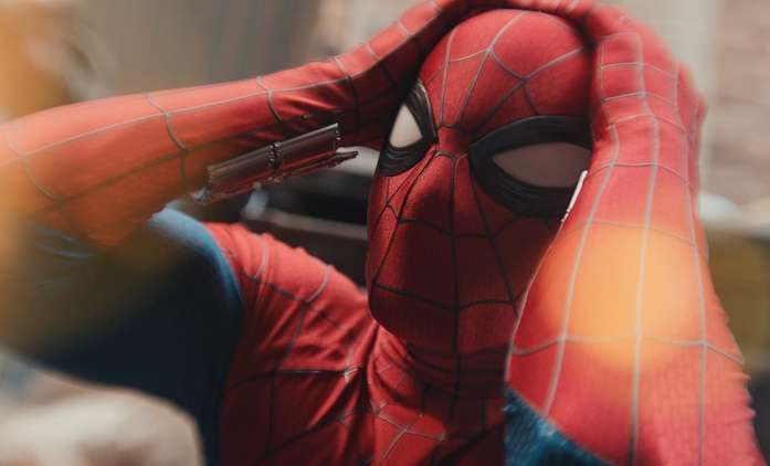 Spider-Man: Zbrusu nový den – Podle recenzí máme čekat překvapivě emotivní a osobní film | Fandíme filmu