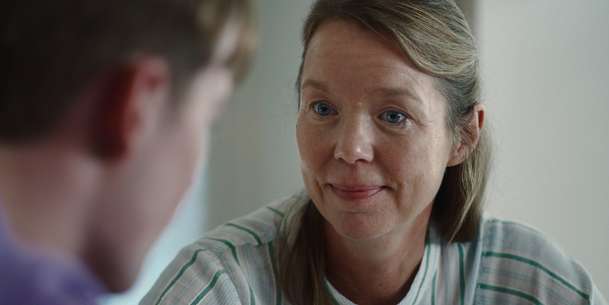 Navždy srdcerváči: Populární romance Netflixu vrcholí | Fandíme filmu