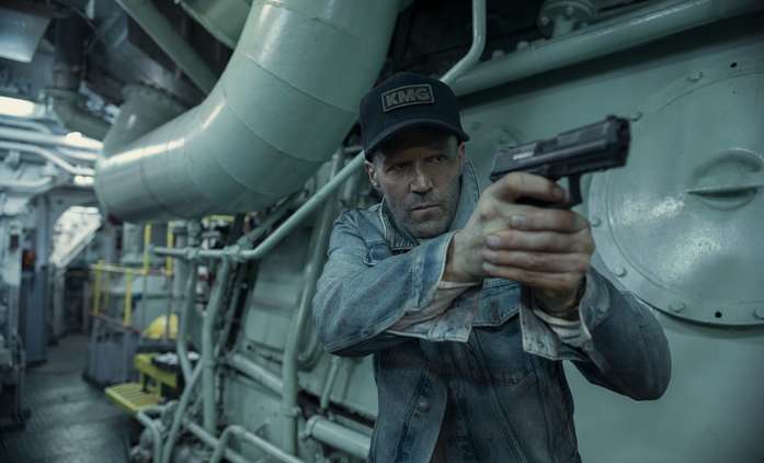 Mutiny: Jason Statham předvádí svou další ostrou rubačku v novém traileru | Fandíme filmu