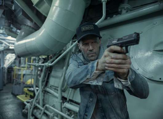 Mutiny: Jason Statham předvádí svou další ostrou rubačku v novém traileru | Fandíme filmu