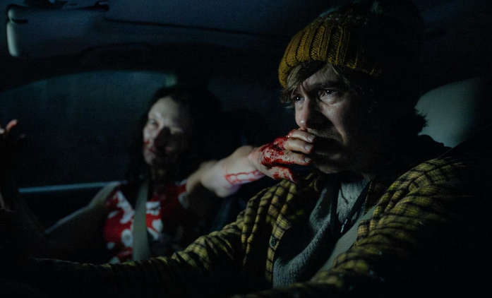 Resident Evil: Nový trailer chystaného zombie hororu je napínavý jako blázen | Fandíme filmu