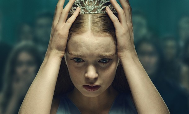 Nová verze Carrie vypadá v traileru lákavě | Fandíme serialům