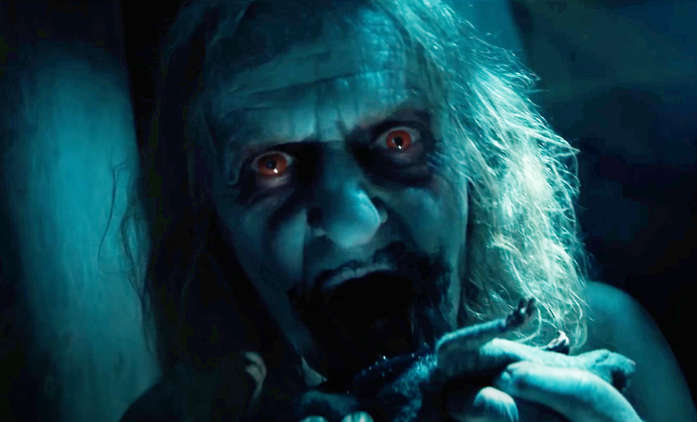 Insidious: Jsou mezi námi – Oblíbená hororová série nabírá zcela nový směr | Fandíme filmu